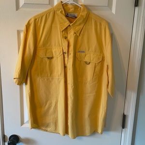 Men’s Columbia fishing shirt